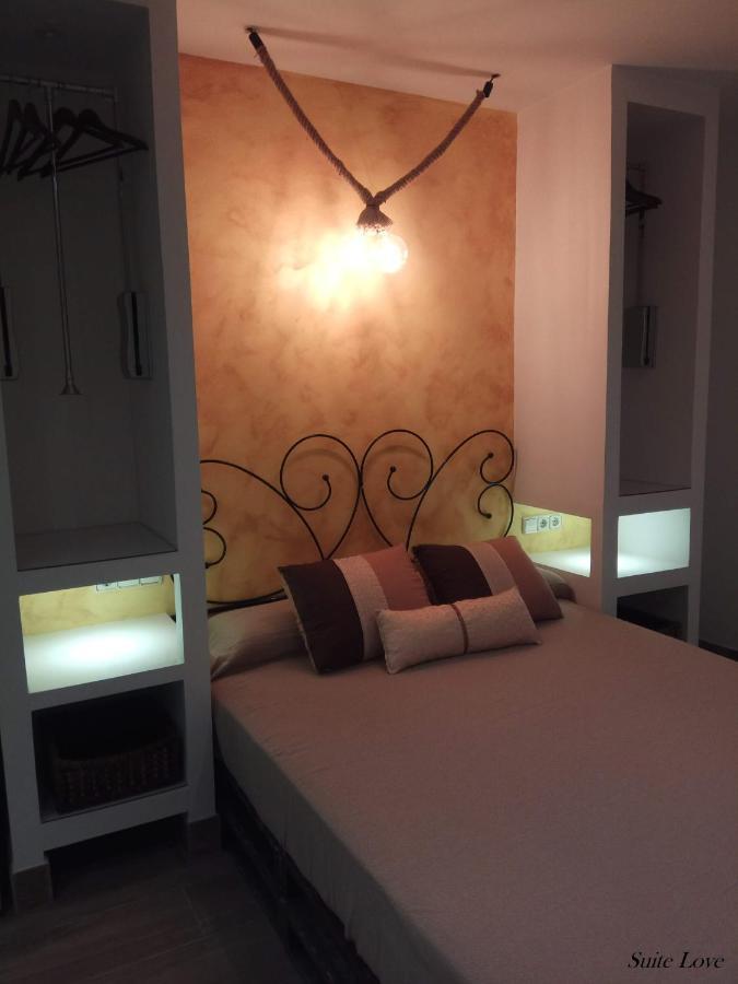 Suite Love Jacuzzi Uceda Exteriör bild